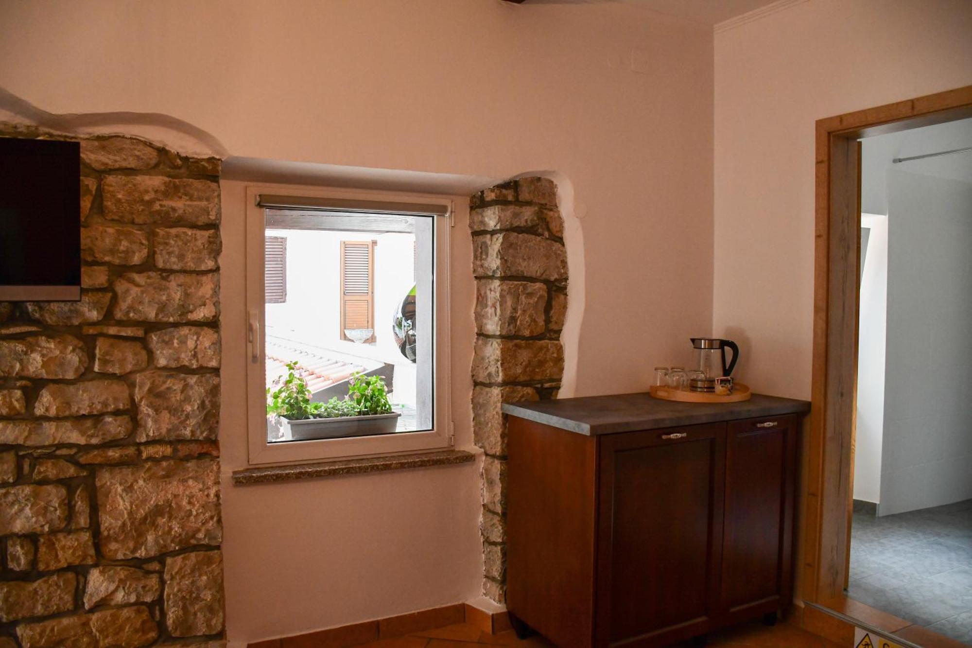 Razman Wine Rooms Gračišče Exterior foto