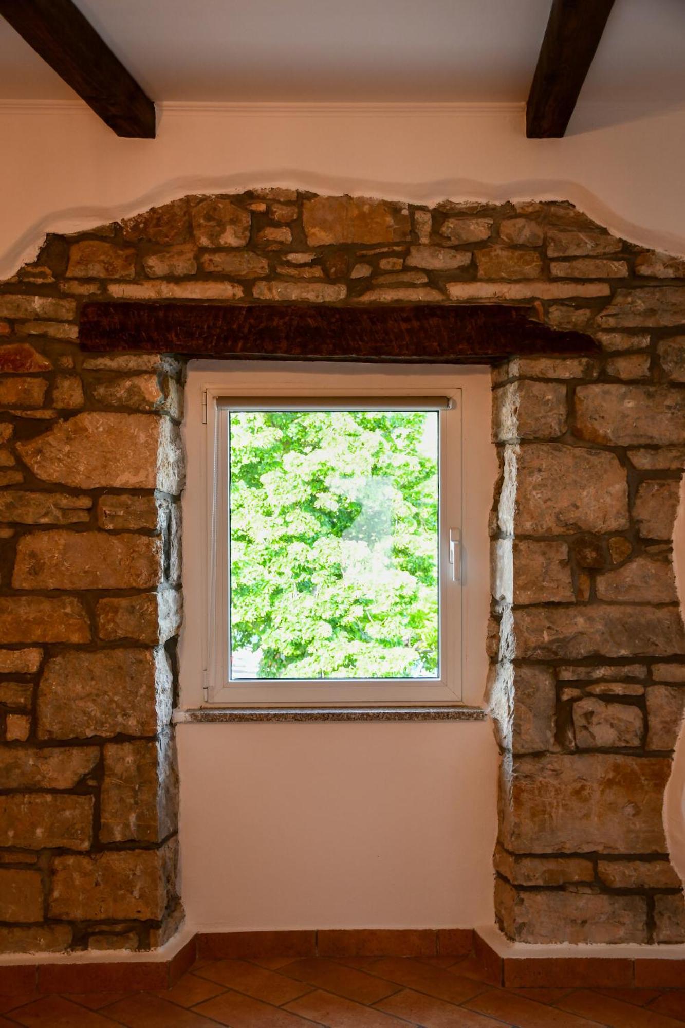 Razman Wine Rooms Gračišče Exterior foto